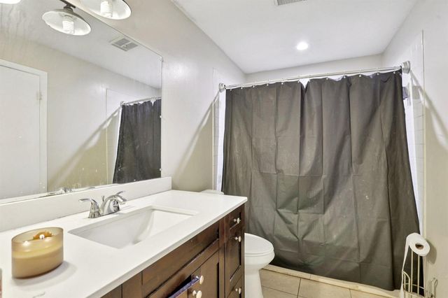 7208 Sportsmans Drive, North Lauderdale, FL 33068