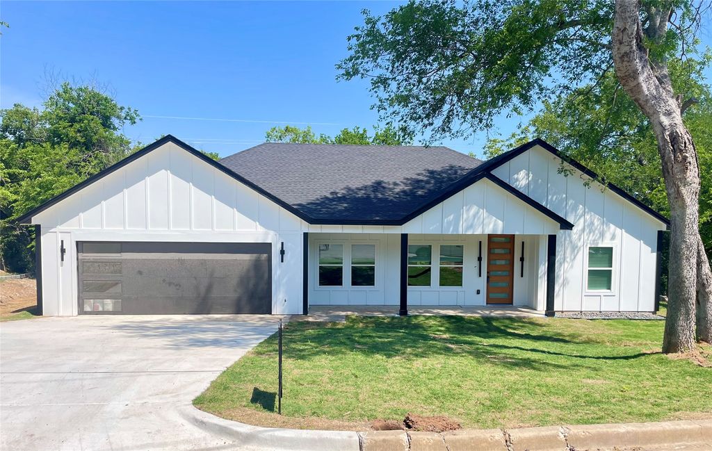 842 White Oak Drive, Woodway, TX 76712