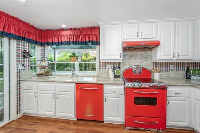 24722 Via Del Rio, Lake Forest, CA 92630