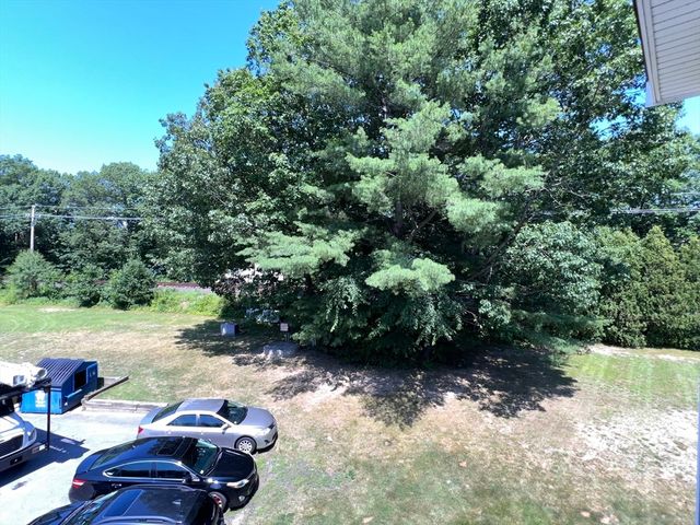 3 Bridgeview Cir 55, Tyngsborough, MA 01879