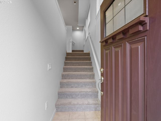 10820 Sw HUNTINGTON Ave, Tigard, OR 97223