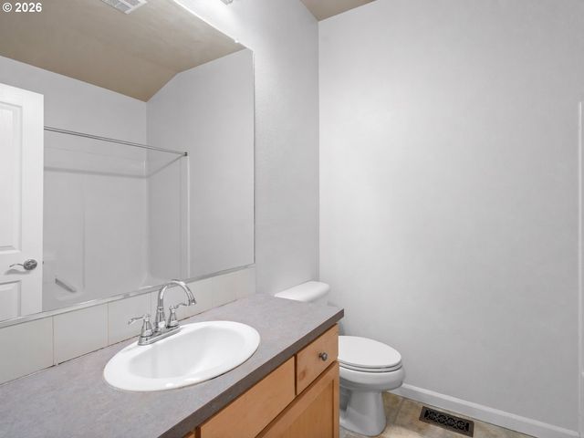 10820 Sw HUNTINGTON Ave, Tigard, OR 97223