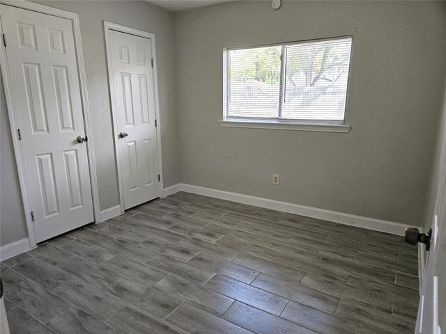 16927 Barkentine Lane, Friendswood, TX 77546