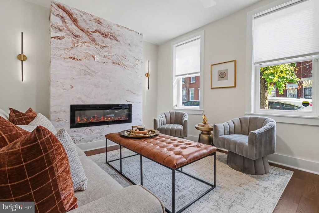 2542 JASPER ST, PHILADELPHIA, PA 19125 — exterior