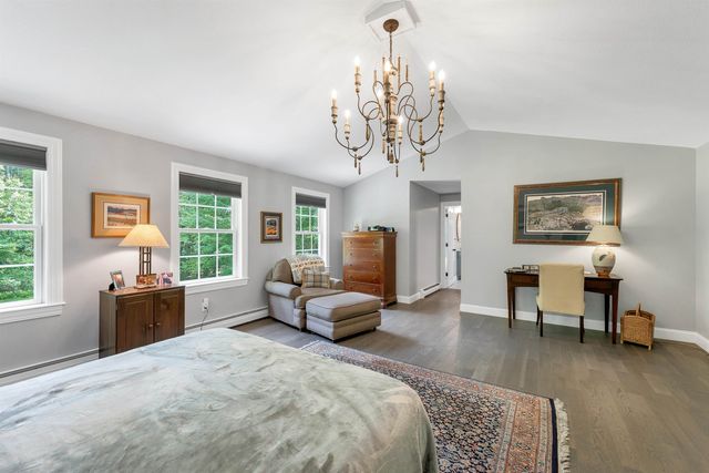 17 Federal Corner Road, Tuftonboro, NH 03816