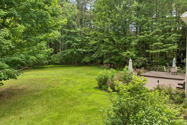 17 Federal Corner Road, Tuftonboro, NH 03816