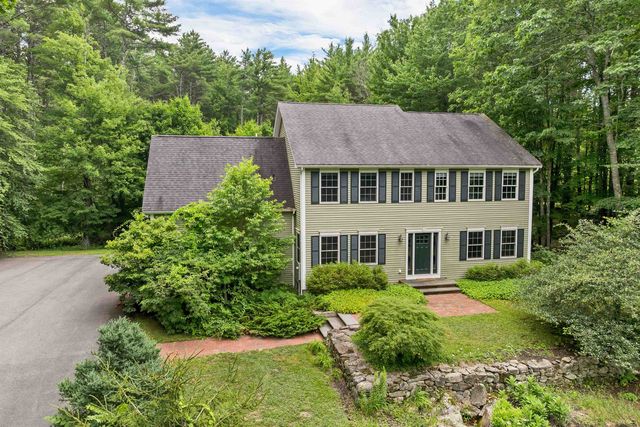 17 Federal Corner Road, Tuftonboro, NH 03816