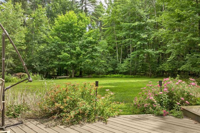 17 Federal Corner Road, Tuftonboro, NH 03816