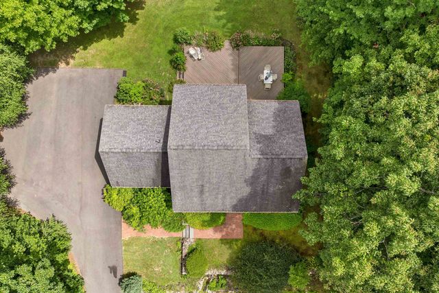 17 Federal Corner Road, Tuftonboro, NH 03816