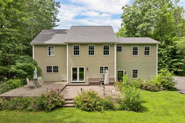 17 Federal Corner Road, Tuftonboro, NH 03816