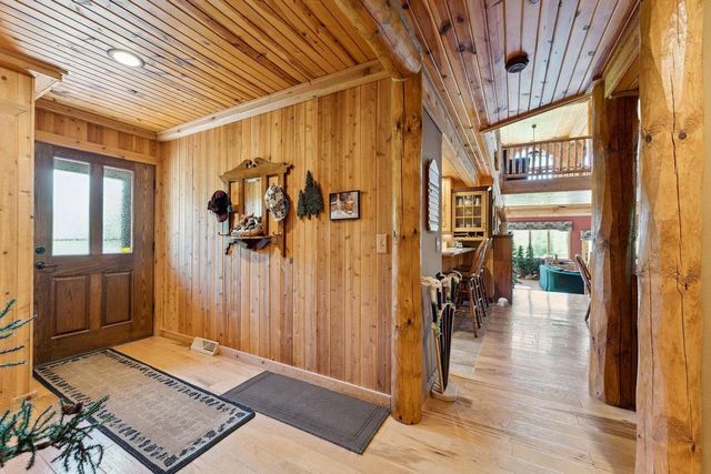 S1555 Farra Road, La Valle, WI 53941