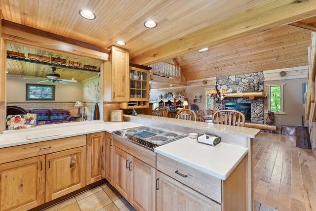 S1555 Farra Road, La Valle, WI 53941