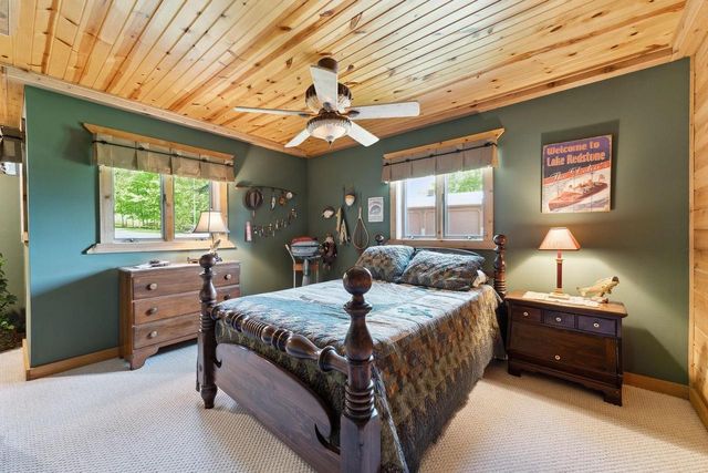 S1555 Farra Road, La Valle, WI 53941