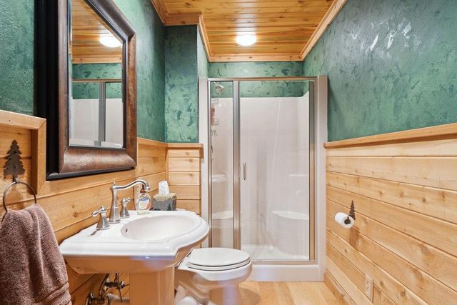 S1555 Farra Road, La Valle, WI 53941