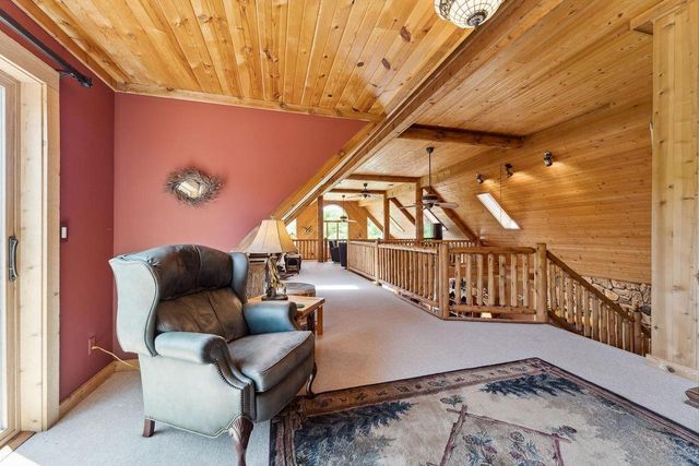 S1555 Farra Road, La Valle, WI 53941