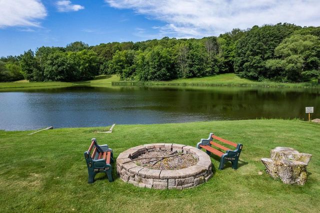 S1555 Farra Road, La Valle, WI 53941