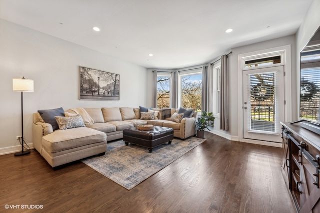 1739 N Humboldt Boulevard 1S, Chicago, IL 60647