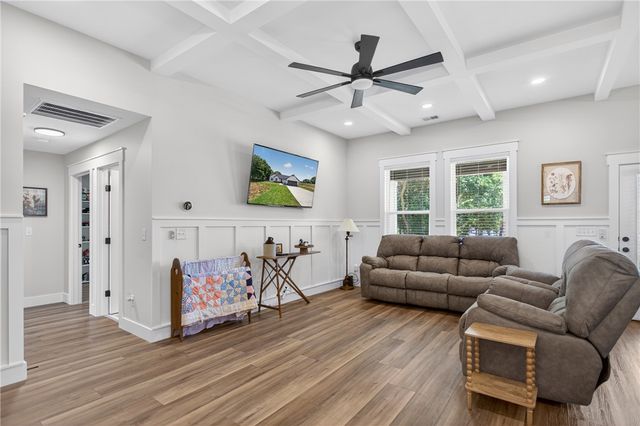 106 Bolt Road, Townville, SC 29689