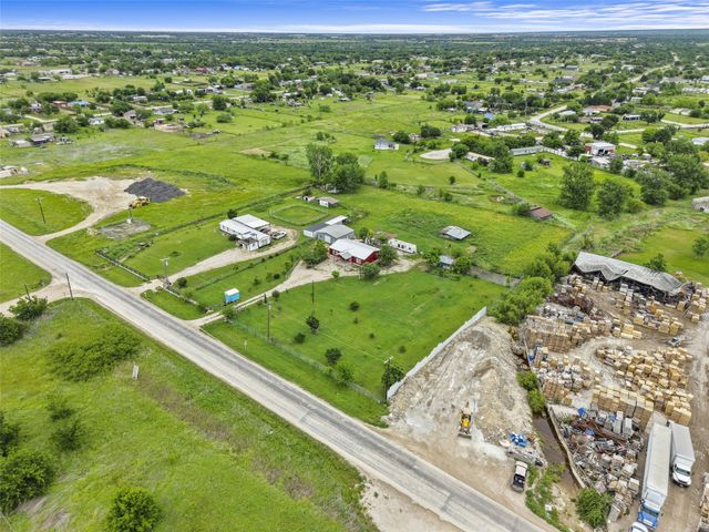 2412 Luisa Lane, Alvarado, TX 76009