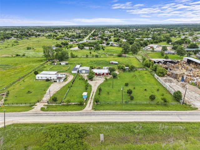 2412 Luisa Lane, Alvarado, TX 76009