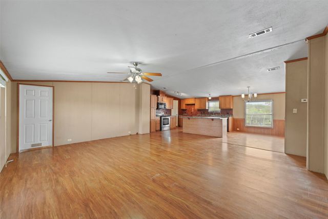2412 Luisa Lane, Alvarado, TX 76009
