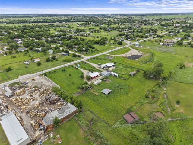 2412 Luisa Lane, Alvarado, TX 76009