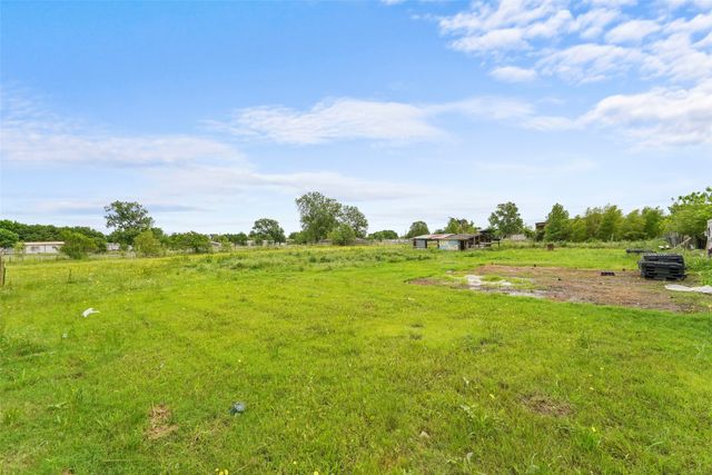 2412 Luisa Lane, Alvarado, TX 76009