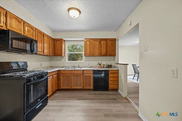 1104 Woodall Street, Belton, TX 76513