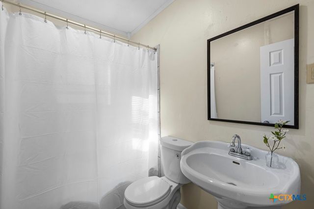 1104 Woodall Street, Belton, TX 76513