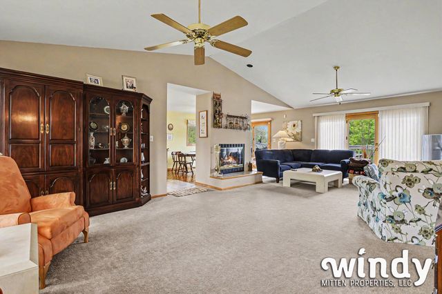 5005 Shoreview Drive, Coloma Twp, MI 49038
