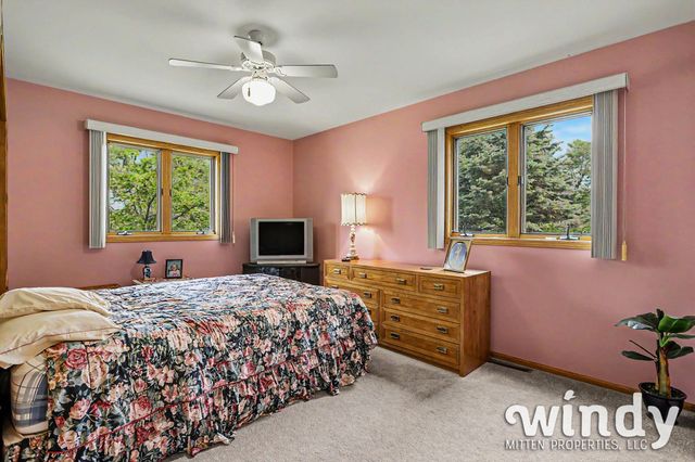 5005 Shoreview Drive, Coloma Twp, MI 49038
