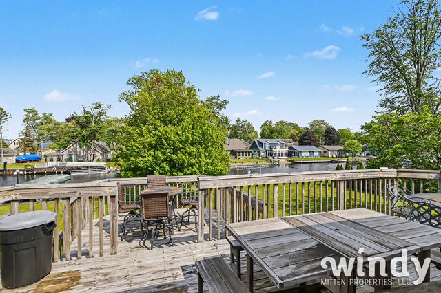 5005 Shoreview Drive, Coloma Twp, MI 49038