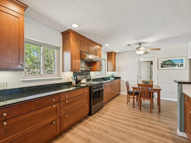 310 Whitecap Drive, El Lago, TX 77586