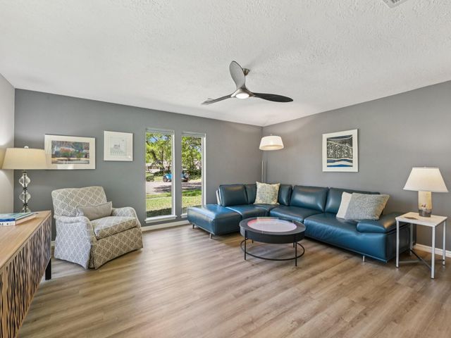 310 Whitecap Drive, El Lago, TX 77586