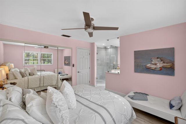 261 NE 16th Pl 303, Fort Lauderdale, FL 33305