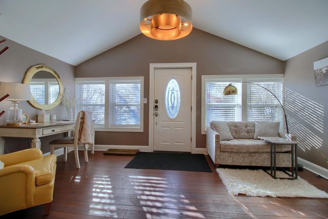 524 Hickory Street, Milford Vlg, MI 48381