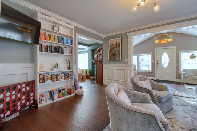 524 Hickory Street, Milford Vlg, MI 48381