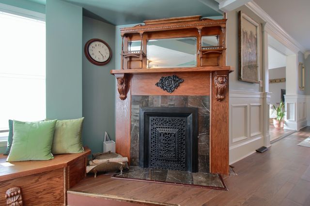 524 Hickory Street, Milford Vlg, MI 48381