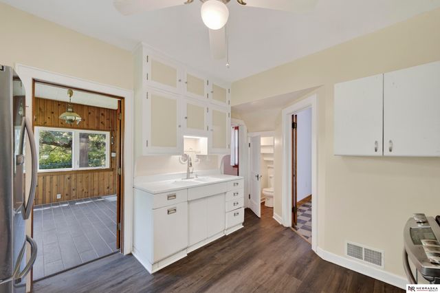 1439 Phelps Street, Omaha, NE 68107