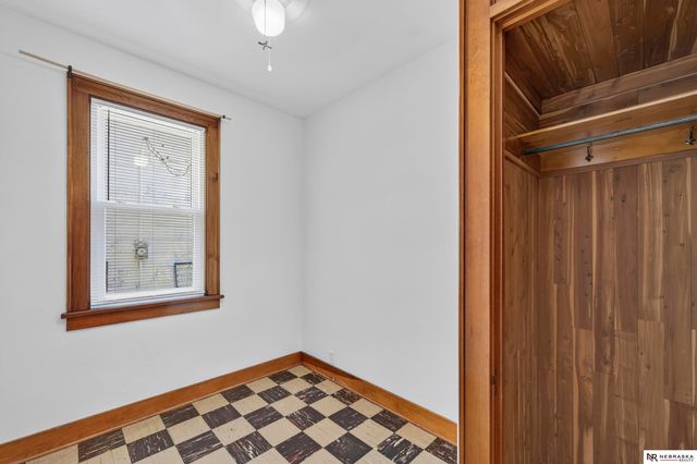 1439 Phelps Street, Omaha, NE 68107