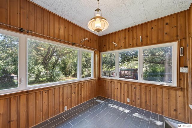 1439 Phelps Street, Omaha, NE 68107