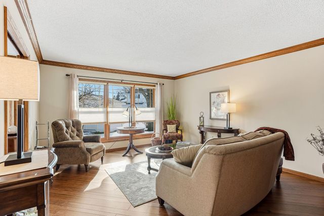 1441 21st Street W, Hastings, MN 55033