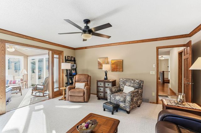 1441 21st Street W, Hastings, MN 55033