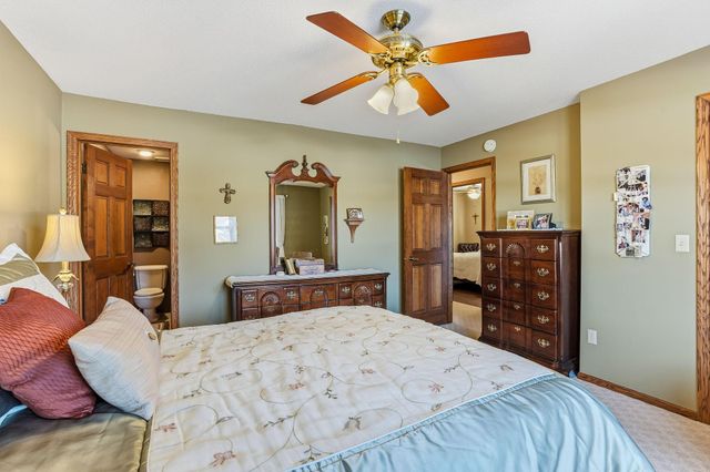 1441 21st Street W, Hastings, MN 55033