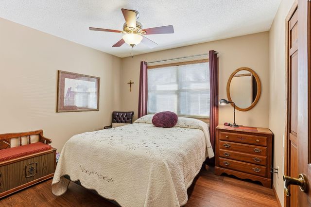 1441 21st Street W, Hastings, MN 55033