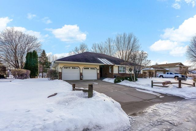 1441 21st Street W, Hastings, MN 55033