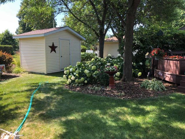 1441 21st Street W, Hastings, MN 55033