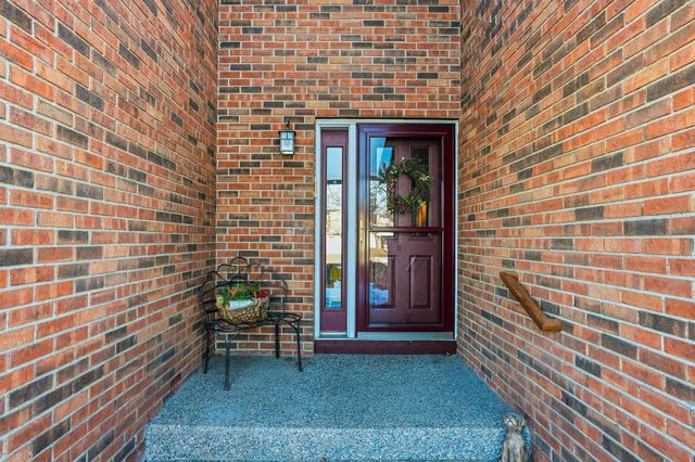 1441 21st Street W, Hastings, MN 55033