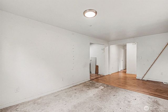 1207 SW cambridge Street, Seattle, WA 98106