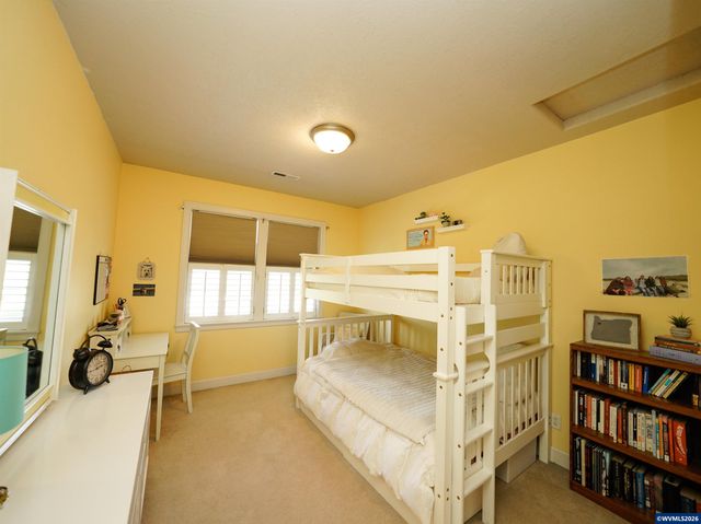 5549 Bellflower Ct SE, Salem, OR 97306